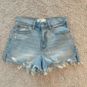 Abercrombie & Fitch Curve Love The Cutoff Short High Rise